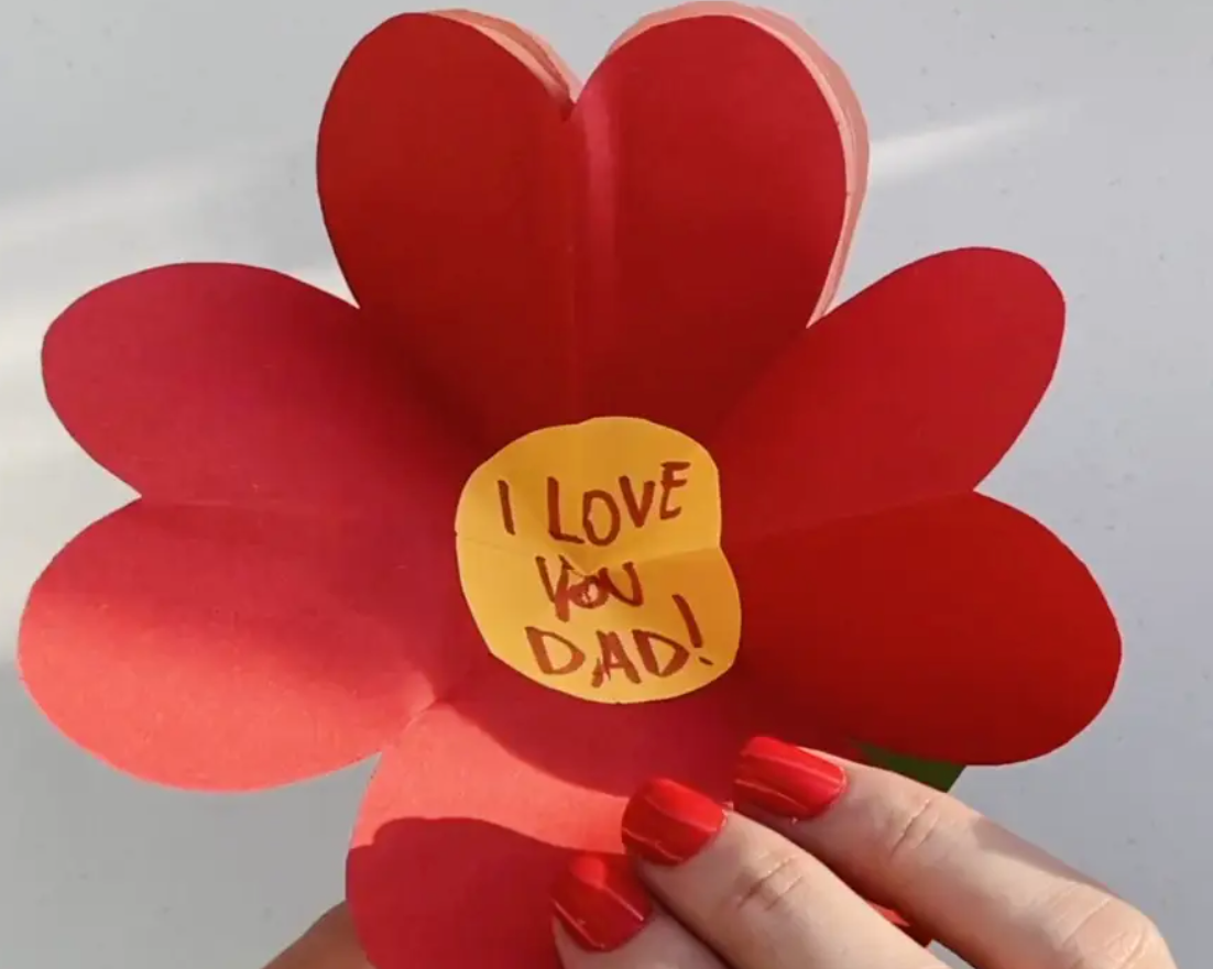 Valentine's Day Craft: Flower's with Special Message
